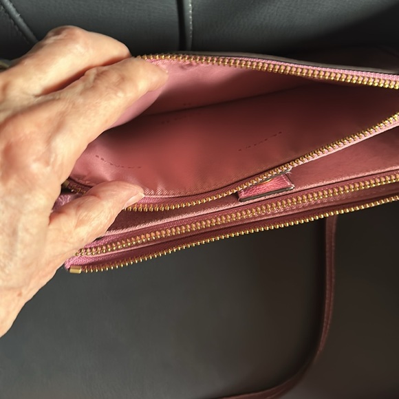 NWIT Pink Coach small crossbody handbag. Original price $288., - Picture 8 of 13